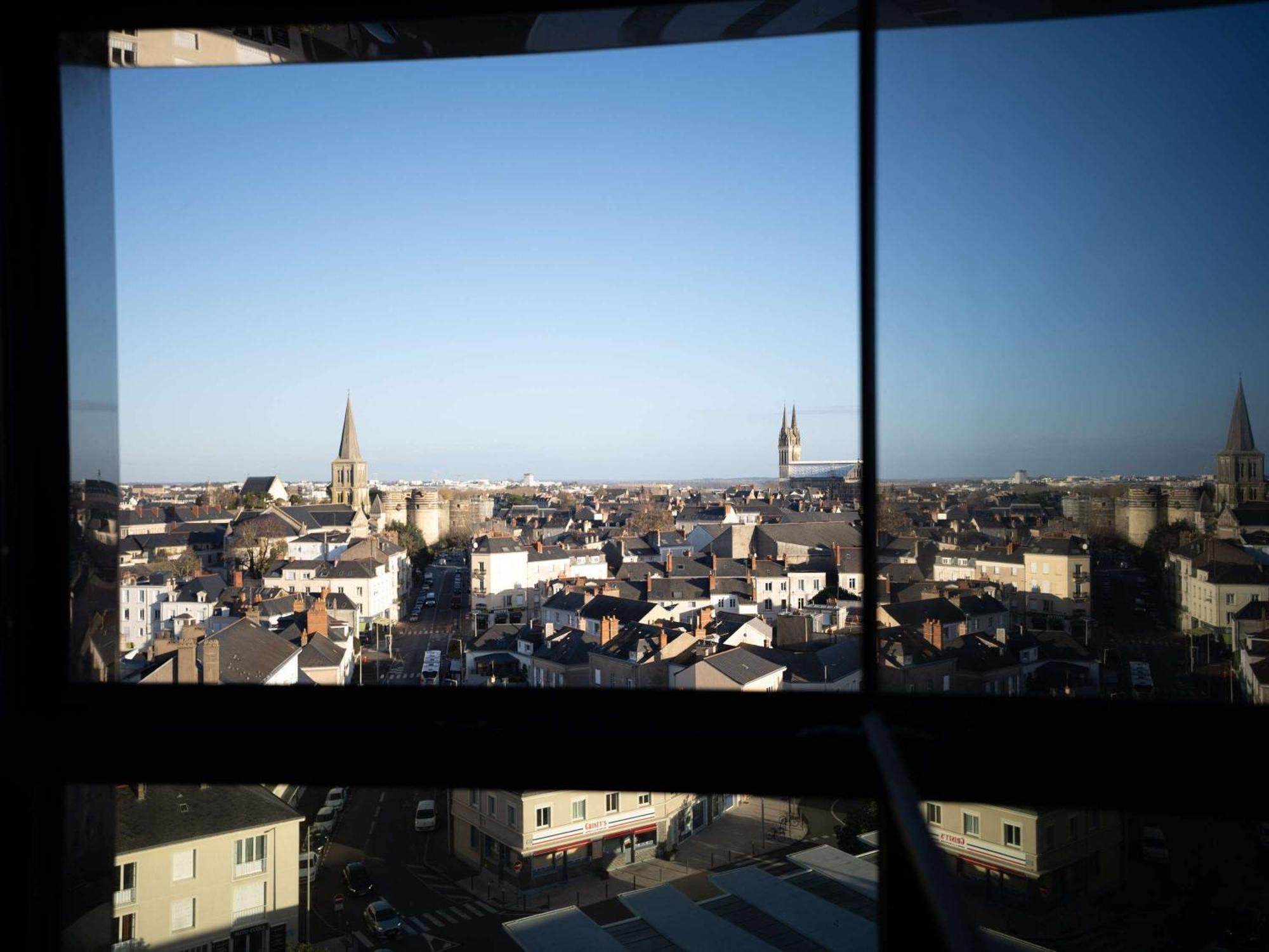 Novotel Angers Centre Gare Eksteriør billede