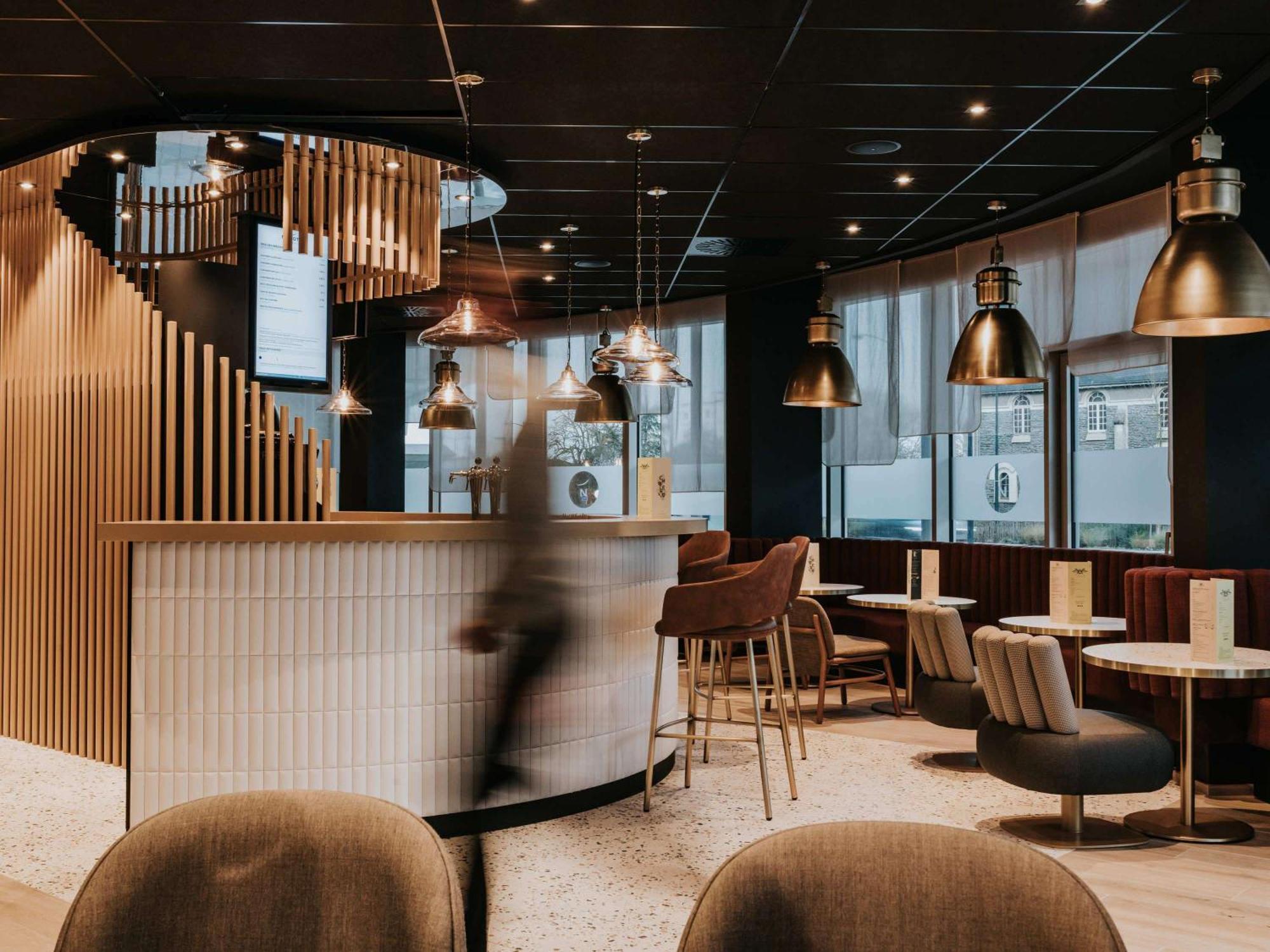 Novotel Angers Centre Gare Eksteriør billede